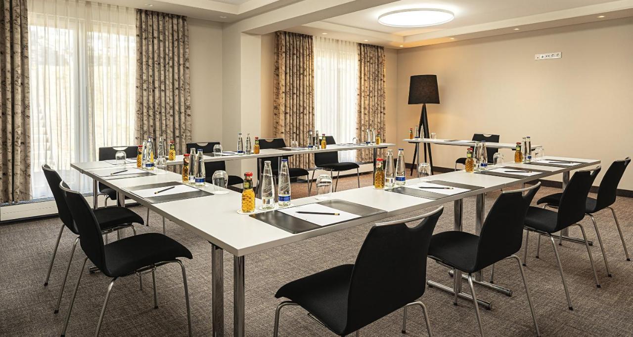 Victor's Residenz-hotel Teistungenburg 4*