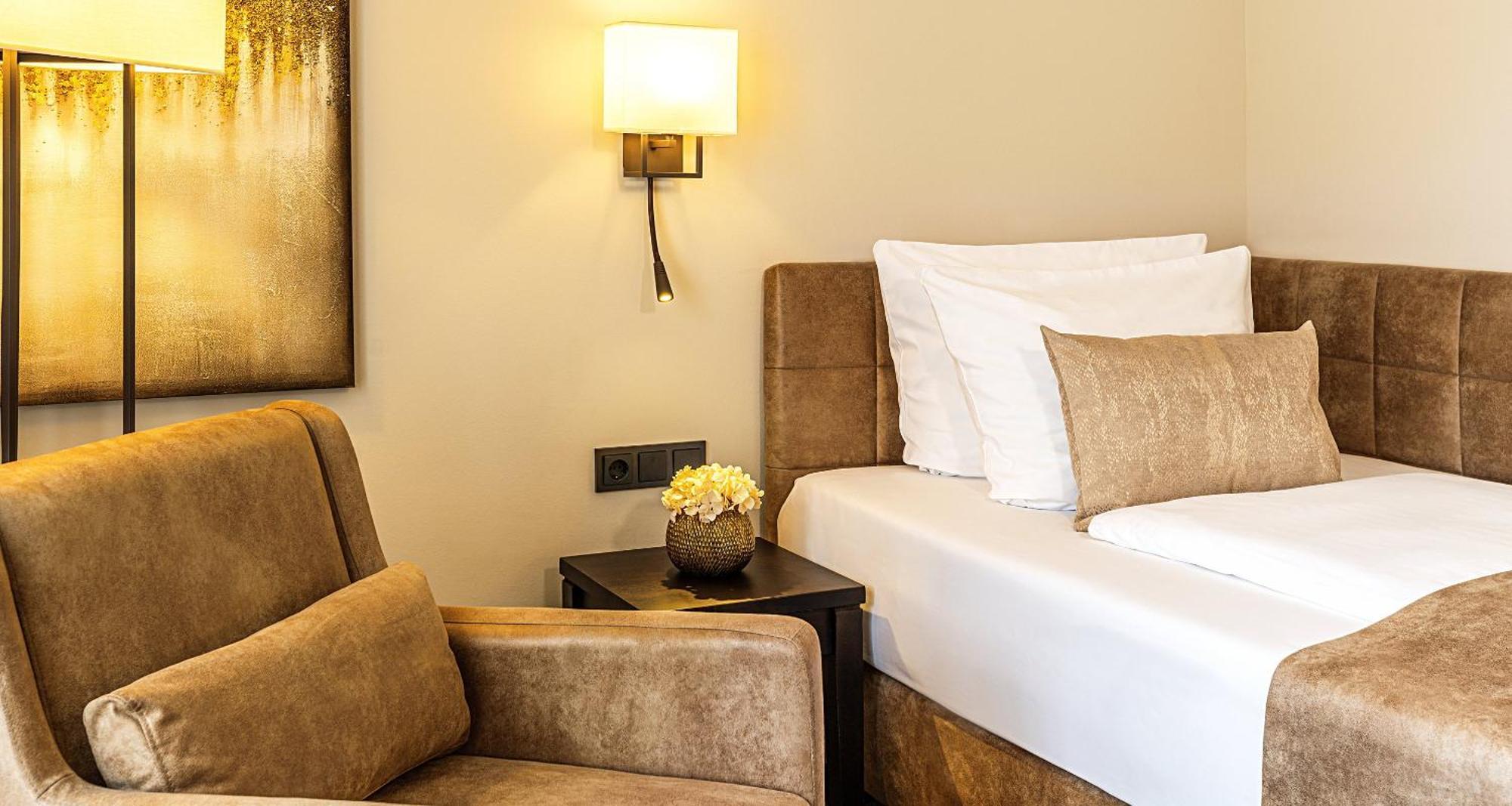 Hotel Victor's Residenz-hotel Teistungenburg 4*
