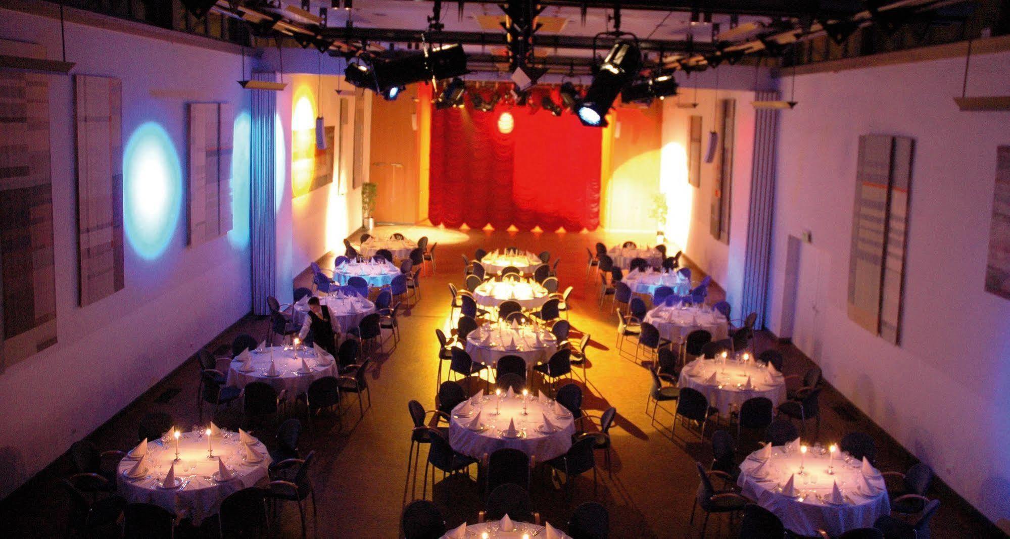 Victor's Residenz-hotel Teistungenburg 4*