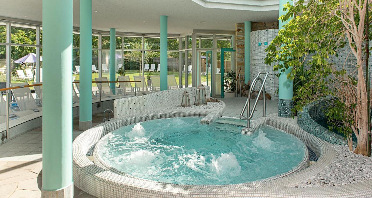Victor's Residenz-hotel Teistungenburg 4*